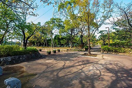 なぎさ公園まで約144m