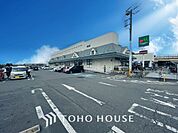 徒歩15分。マルエツ高塚店 1160m