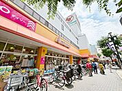 赤札堂堀切店まで約180ｍ