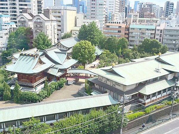 周辺を拡大表示