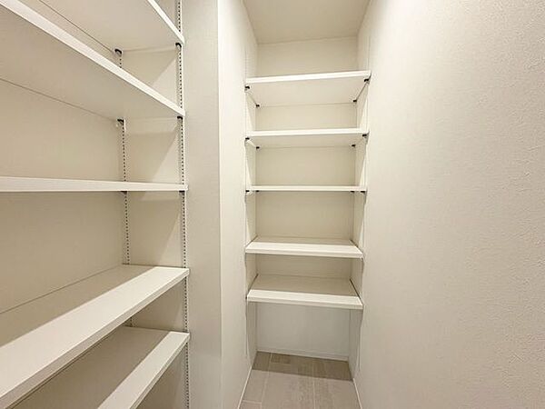 玄関を拡大表示