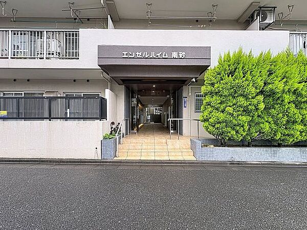 エントランスを拡大表示