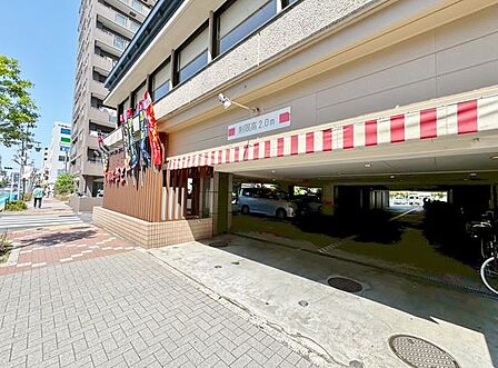 徒歩2分。和食さと船堀店 100m