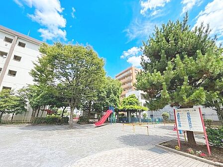 南砂一丁目第二公園 1100m