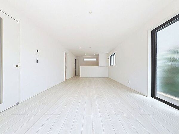 洋室を拡大表示