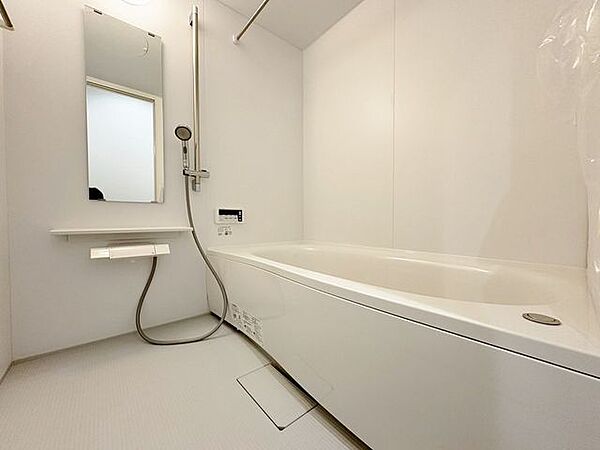 浴室を拡大表示