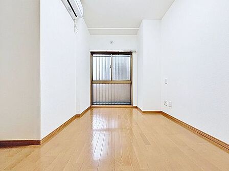 「居心地の良いナチュラル空間」お家時間を穏やかに過ごせる寛ぎの空間です。居心地の良さを実感して頂けるお部屋となっております。