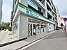 周辺：徒歩3分。ファミリーマート中央明石町店 170m