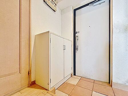 「散らかりがちな玄関もスッキリ」清潔印象の玄関です。スペースを無駄なく活用し、使いやすいシューズボックスを設置しております。