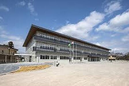 柏市立田中小学校 650m