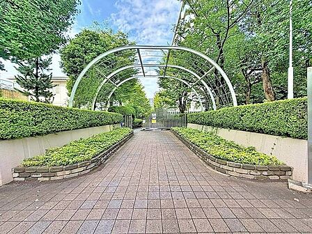 「エントランス入口」