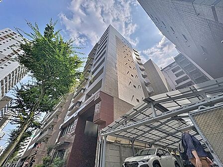 「〜レジェンド日暮里〜」毎日の暮らしにゆとりができる「日暮里」駅徒歩4分。毎日の通勤・通学にも便利な立地です。