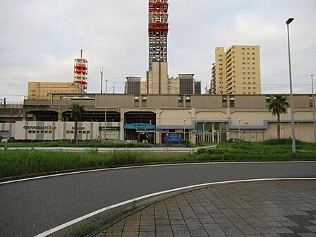 千葉みなと駅(JR東日本 京葉線) 徒歩15分。京葉線 千葉みなと駅 1200m