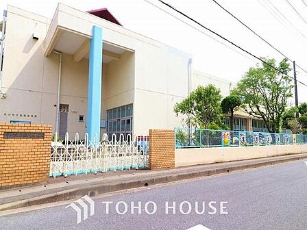 徒歩5分。市川市立塩焼幼稚園 360m