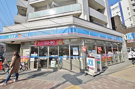 徒歩3分。ローソン石原四丁目店 180m