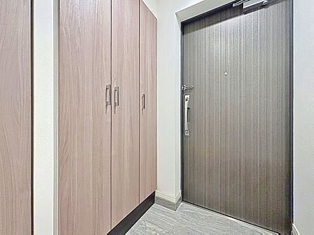 「玄関」「ただいま」・「おかえり」。新居で交わす家族同士の何気ないやり取りがただ何となく嬉しいんです。自分のお家を手に入れた事の喜びが感じられるお客様からの素敵なエピソードです。