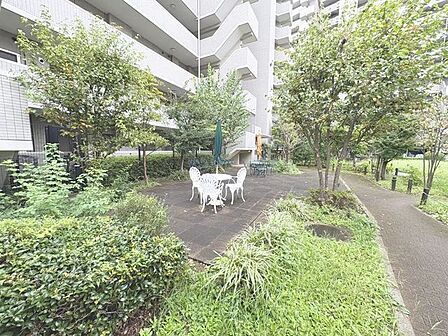 「敷地内パティオ」