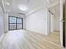 子供部屋：「収納付き居室」各居室にはクローゼットを完備し、家具の配置にも困らない設計がされており、採光と室内のバランスが絶妙です。