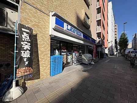 ローソン 元浅草三丁目店 140m
