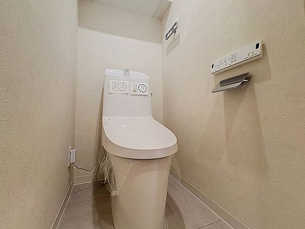 トイレを拡大表示