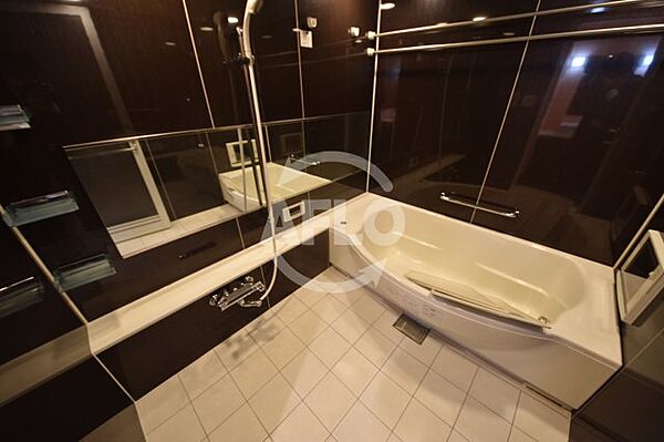 画像16:W.O.B.NISHIUMEDA　浴室