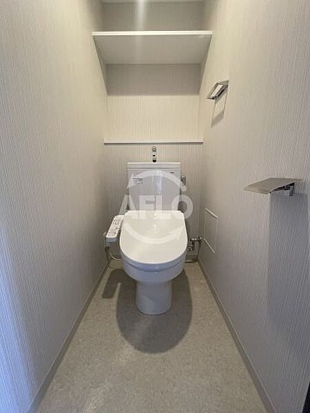 画像9:エステムコート大阪福島IIレイヤー　トイレ