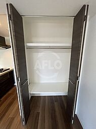 コンフォリア京町堀　クローゼット