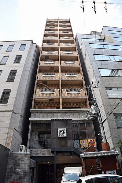 ジューム南船場 203｜大阪府大阪市中央区南船場2丁目(賃貸マンション1LDK・2階・35.18㎡)の写真 その1