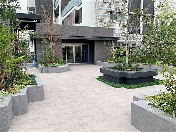 エントランスを拡大表示