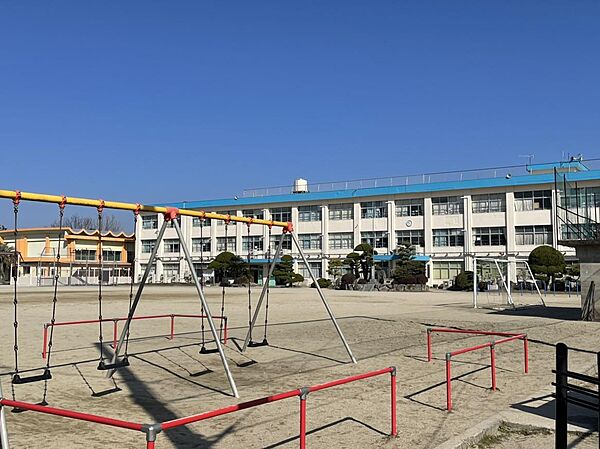 画像3:今川小学校(2、500m)