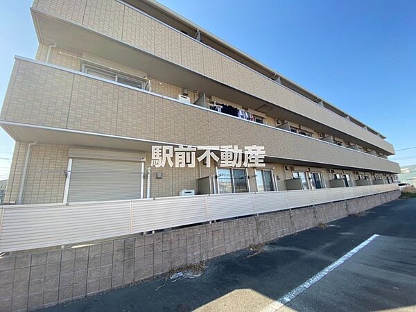 グランドソレイユ荒尾