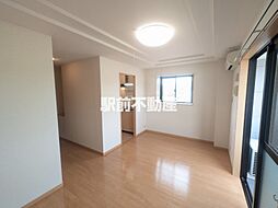 フォレストヴィラ 206 2階1LDKのリビング/ダイニング