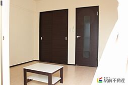 クレイノWaveImpactIII 207 2階1Kのリビング/ダイニング