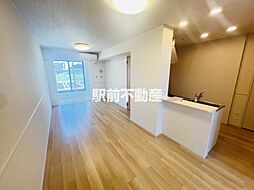 リーヴII 103 1階1LDKのリビング/ダイニング