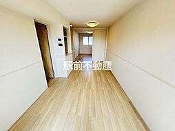 スカイブルー　A 203 2階2LDKのリビング/ダイニング