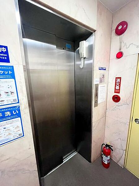 エレベーター