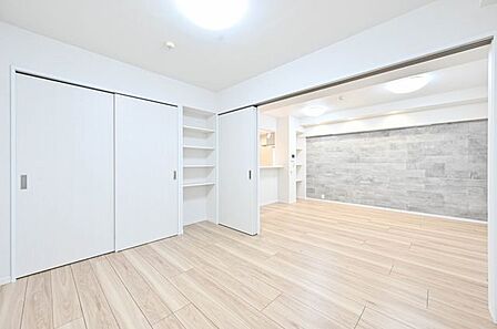 LDの隣の洋室1は3枚引き戸になっており、フレキシブルに間取り変更が可能です。