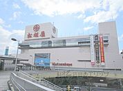 松坂屋高槻店 800m