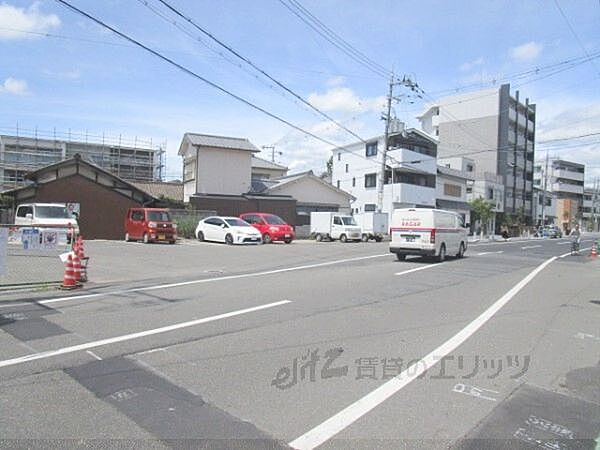 画像17:前面道路