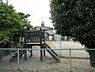 周辺：愛の光幼稚園 900m