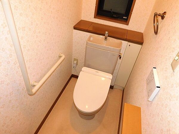 トイレを拡大表示