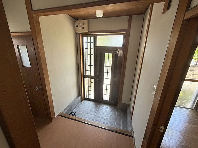 玄関