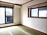 室内：2階和室