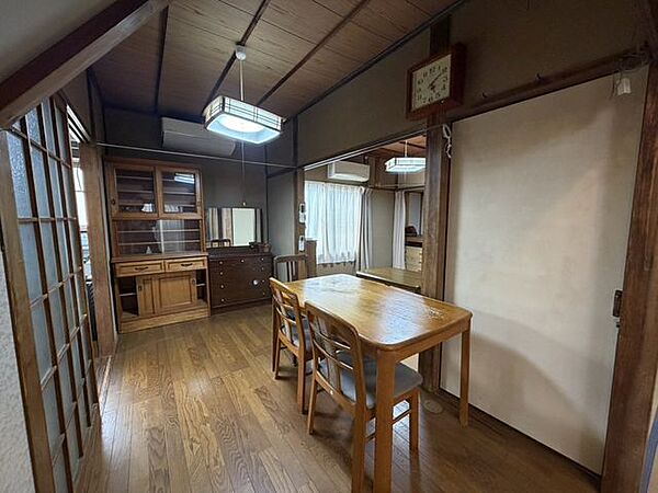 室内