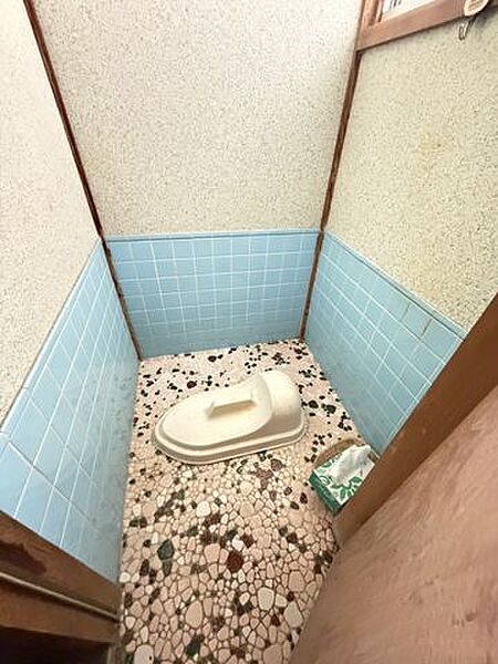 トイレを拡大表示