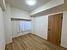 寝室：6.0帖　洋室クローゼット付きのゆったりとしたお部屋です