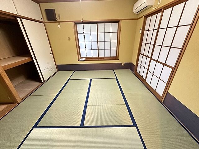 寝室