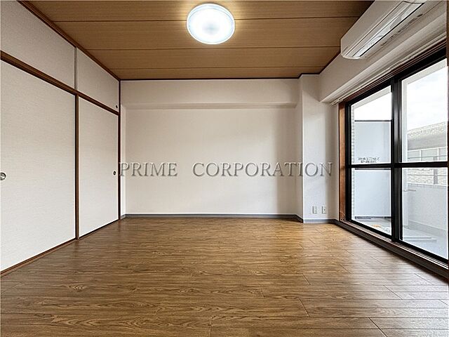 寝室