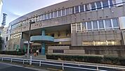 新宿区立牛込仲之小学校（367m）
