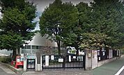 新宿区立淀橋第四小学校（497m）